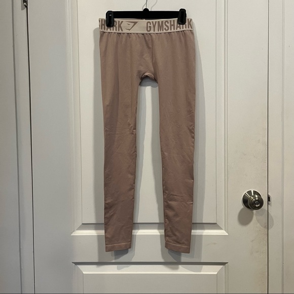 Gymshark Fitted Leggings in Color Taupe - Picture 4 of 5